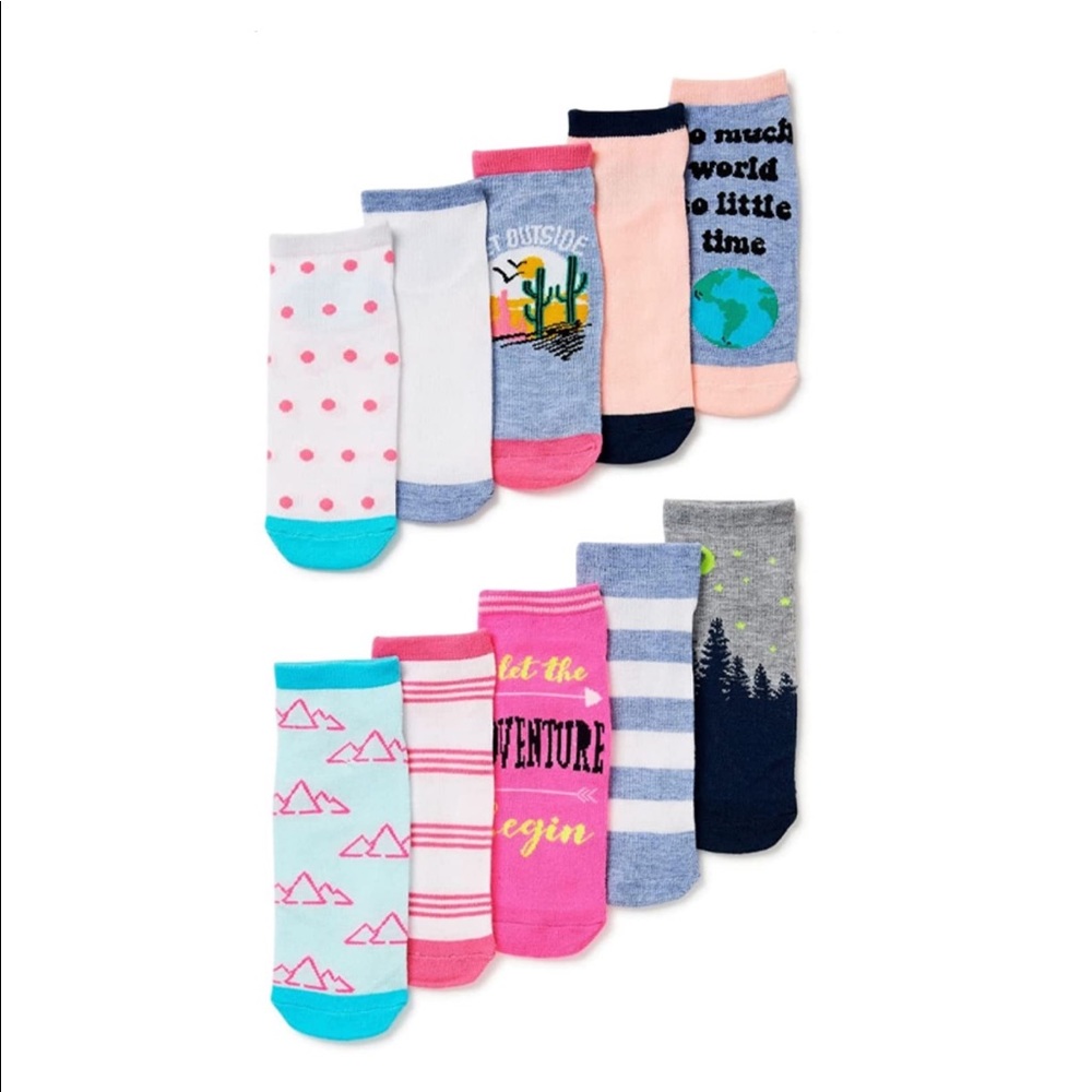 Let the Adventure Begin Socks NO BOUNDARIES - 10 Pair Low Cut - 10 Designs